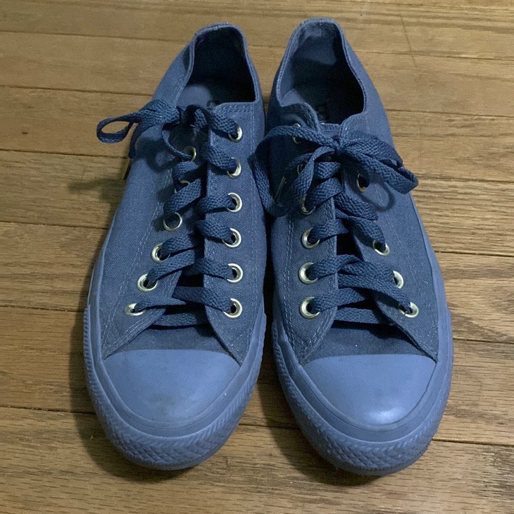 Gently used condition